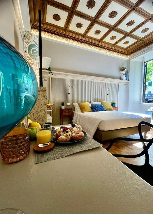 Z-archsuites Urbs Guest house